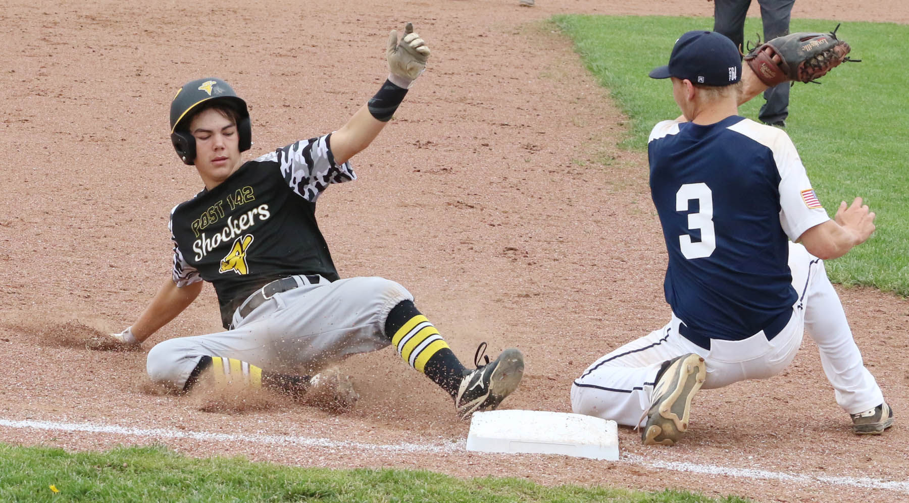 Roop safe at third 1